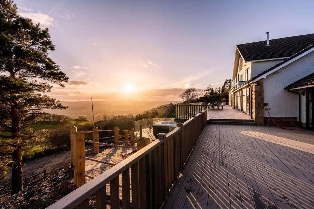 Clwyd Gate Manor Pool Sauna Hottub Cave Wales Ruthin Buitenkant foto